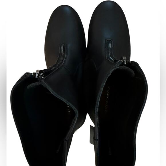 Andre Assous Vernon Water Resistant Black Booties – Sz 8.5M - Picture 8 of 9